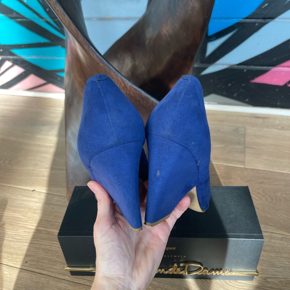 Blue Suede heels from Pour la Victoire! - Picture 2 of 9